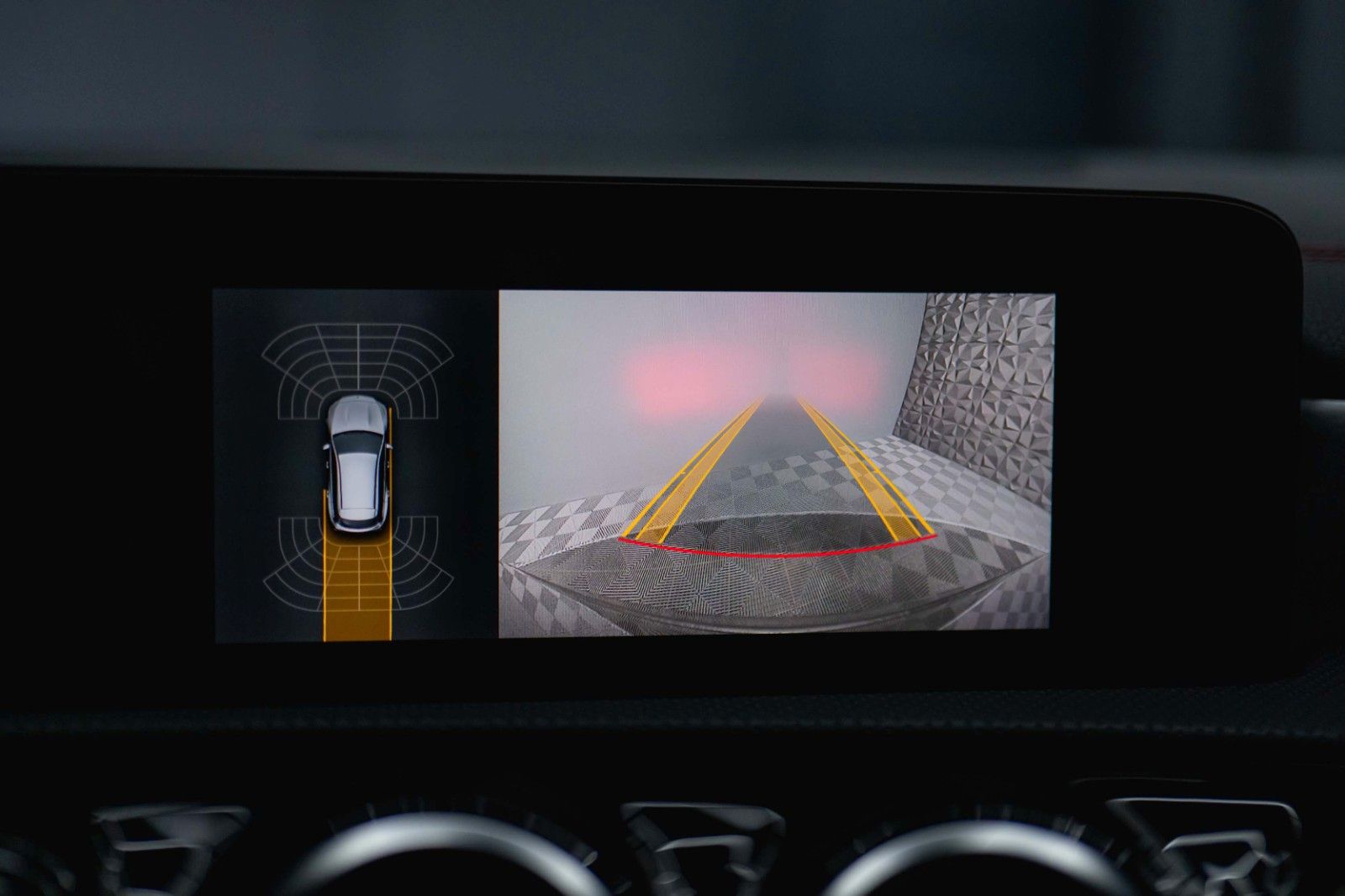 Fahrzeugabbildung Mercedes-Benz CLA 220 Shooting Brake AMG Line | ACC | LED