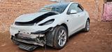 Tesla Model Y Long Range Dual AWD - Tesla: Unfallwagen