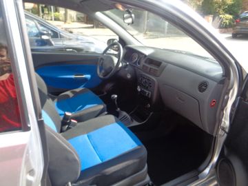 Bild 7 Daihatsu Cuore 1.0 Blu AC 3DR RADIO CD BT USB FREI GJR