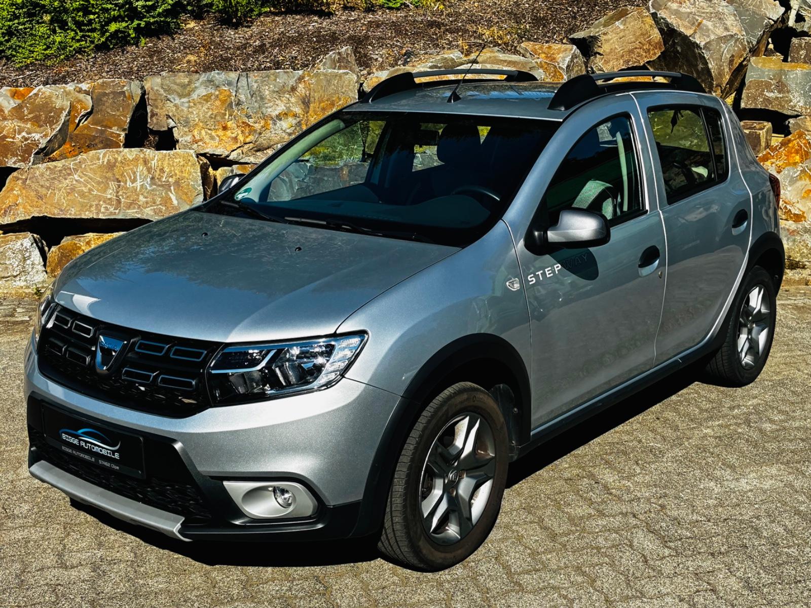 Dacia Sandero II Stepway Celebration 1.Hand Scheckheft
