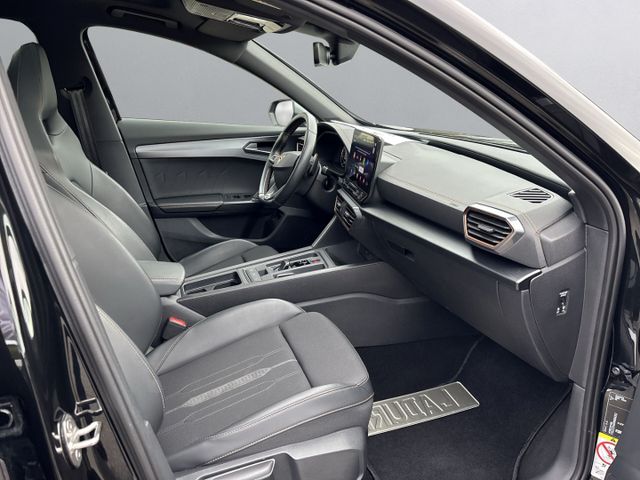 Formentor VZ e-HYBRID *AHK PANODACH +NAVI+LED*