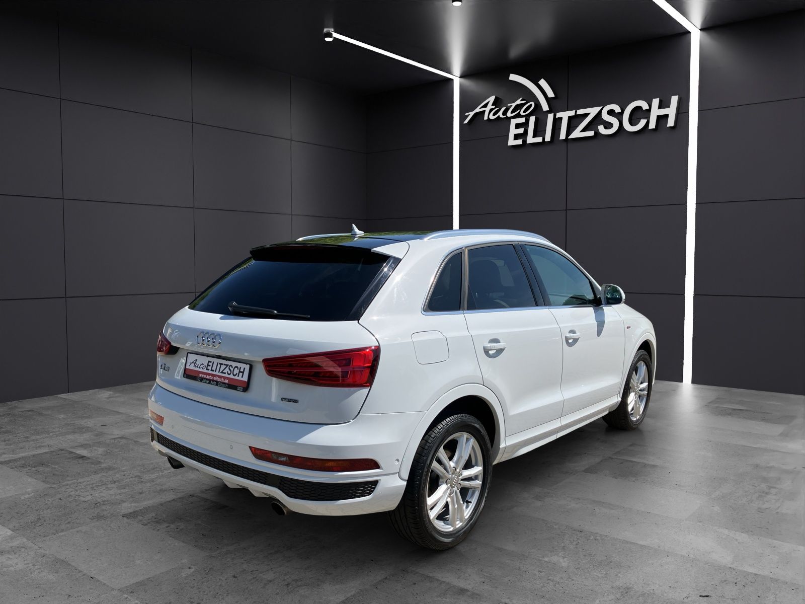 Fahrzeugabbildung Audi Q3 sport quattro S-Line LED Nappa