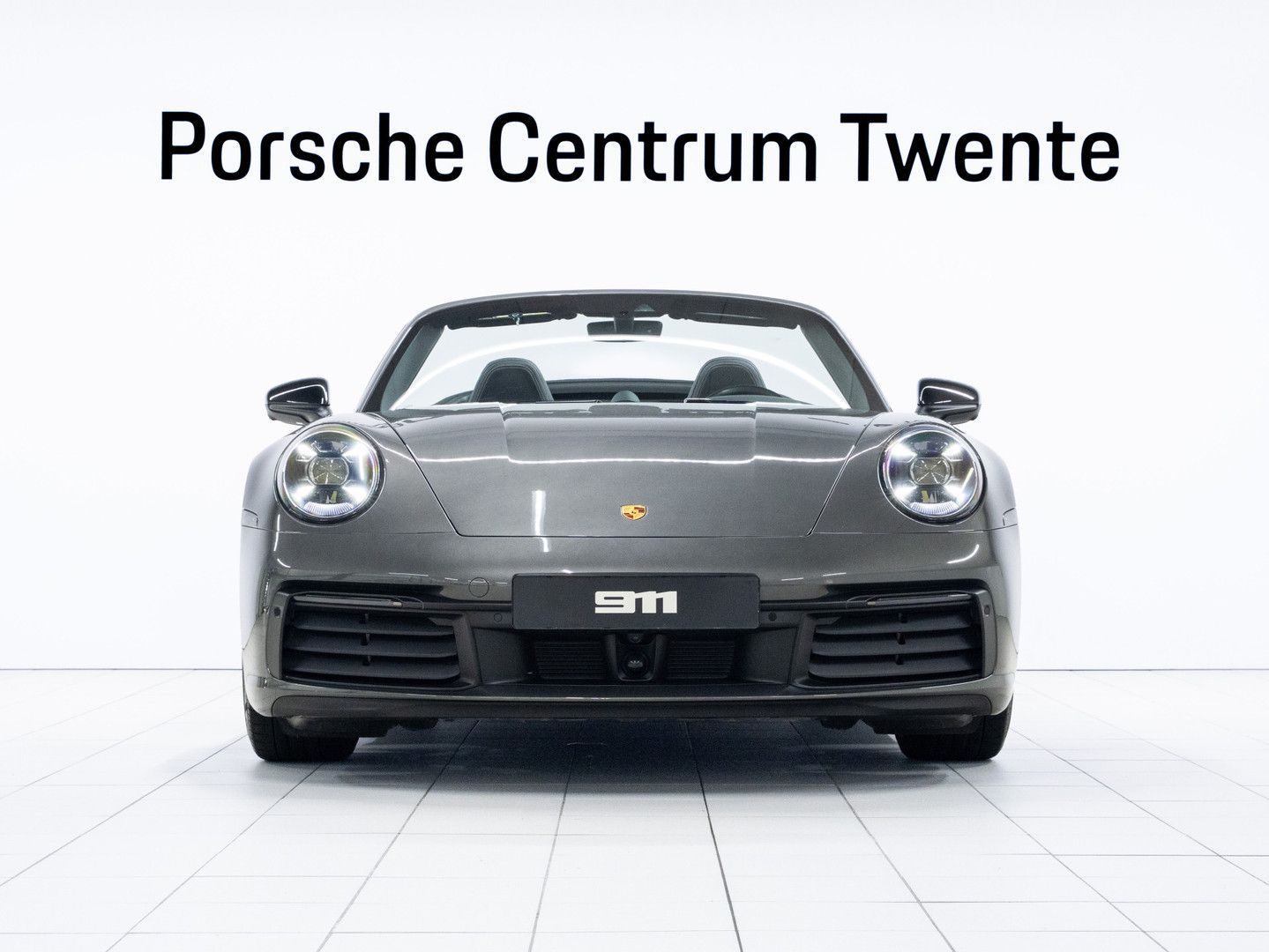 Porsche 992 Carrera 4S Cabrio imagem 2