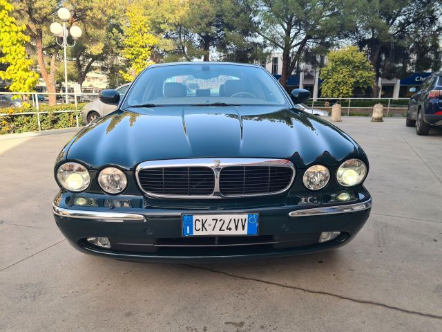 Jaguar XJ6 3.0 V6 cat. A.S.I.