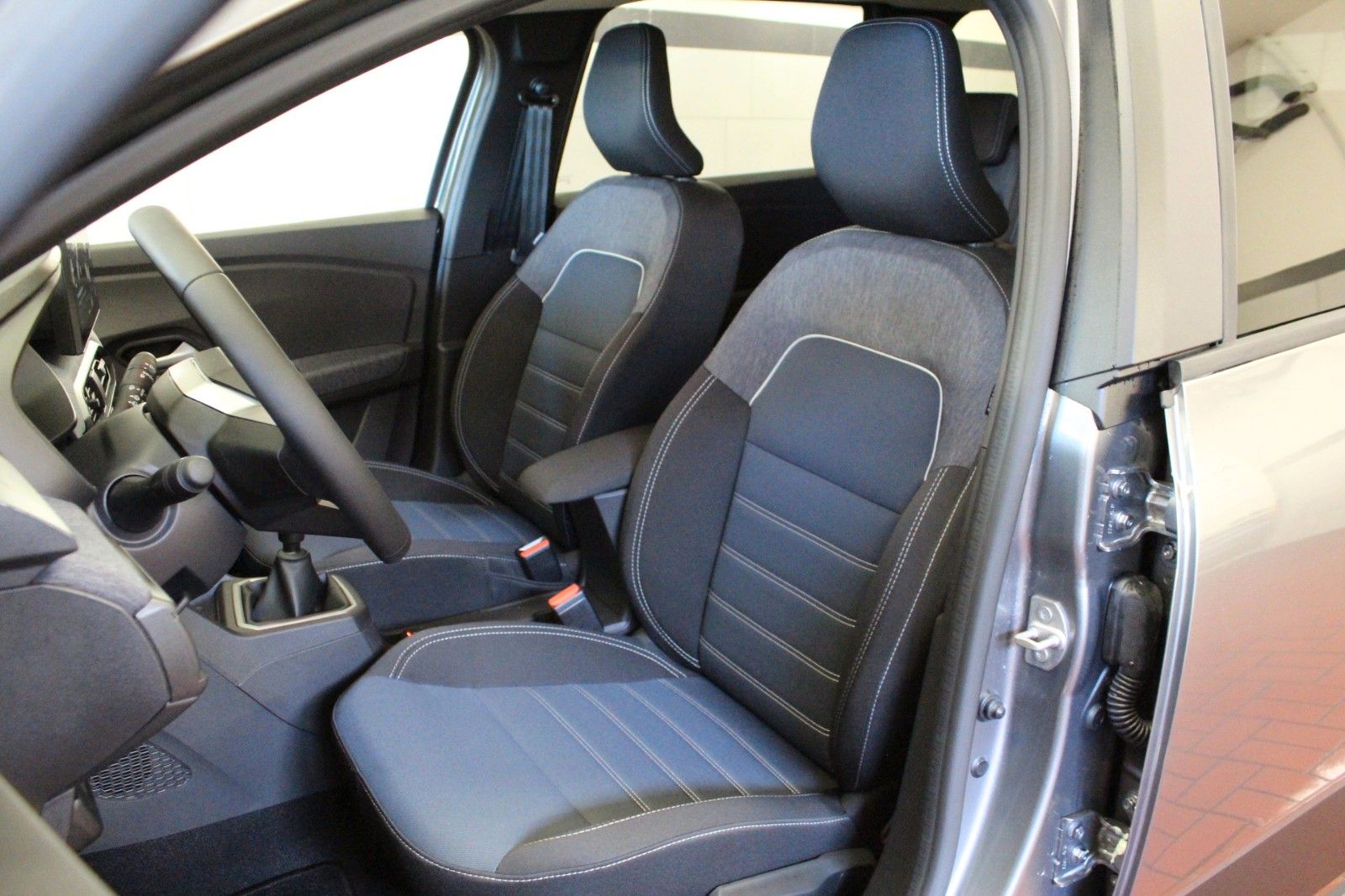 Fahrzeugabbildung Dacia Jogger TCE 110 Journey MY 2026