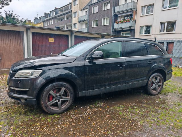 Audi Q7 3.0 TDI (DPF) quattro tiptronic -