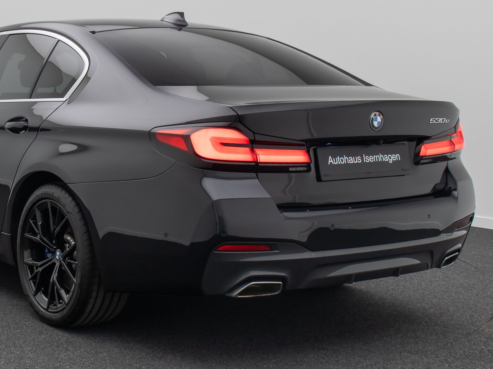 Fahrzeugabbildung BMW 530e M Sport 360° Laser DAB Komfort HUD 19Zoll