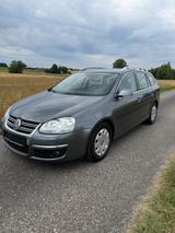 Volkswagen Golf 1.4 TSI Comfortline SHZ, AHK, Tempomat PVC