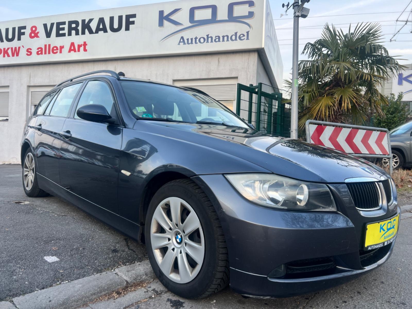 BMW 318i Touring / 8-Fach Bereift