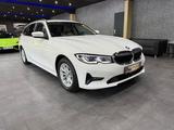 BMW 320i Touring /LASER /MEMORY /LEDER /KAMERA/1HAND - BMW 320: I320