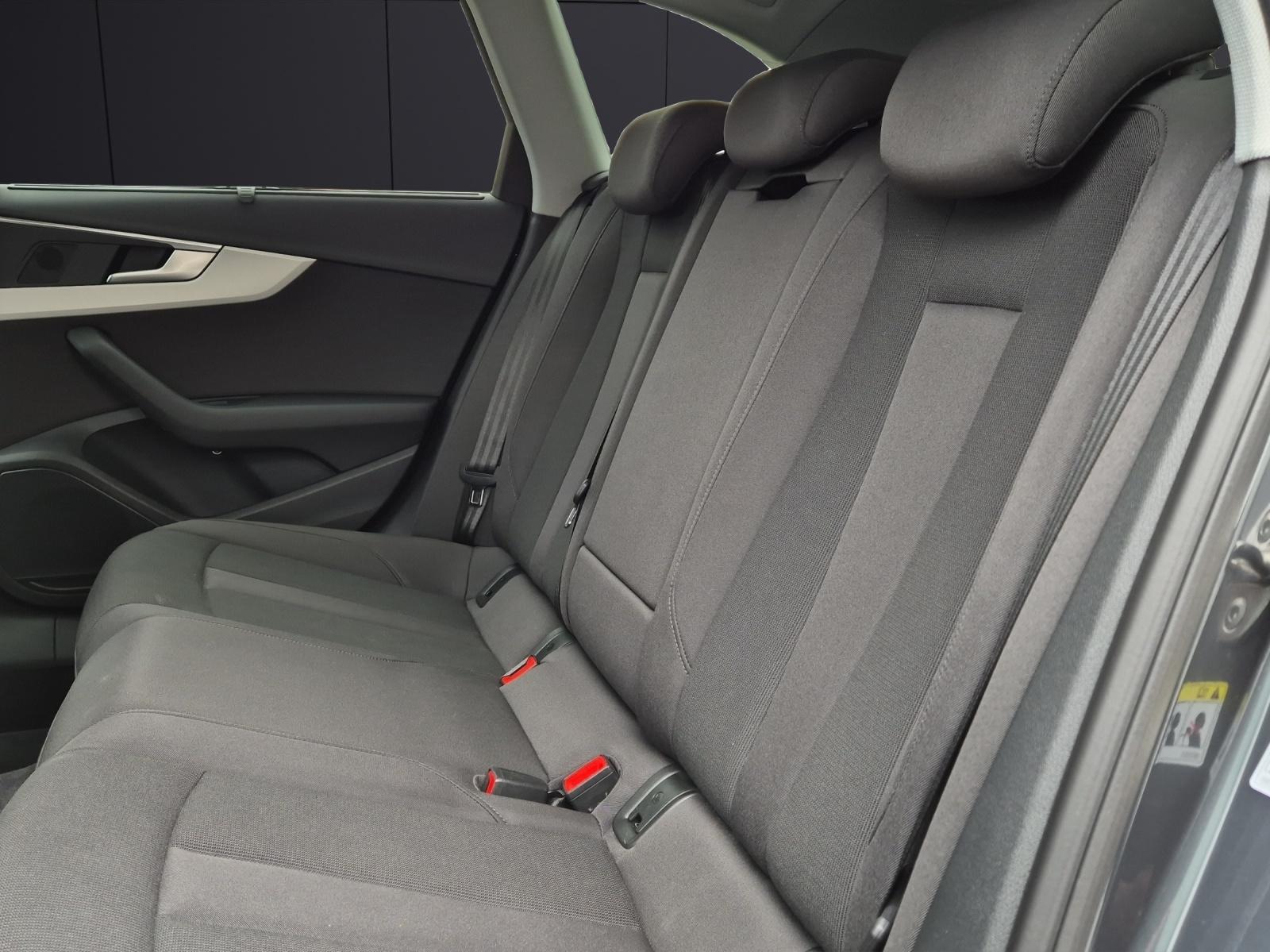 Audi A4 Avant 35 TFSI advanced S-tronic LED Navi SHZ 