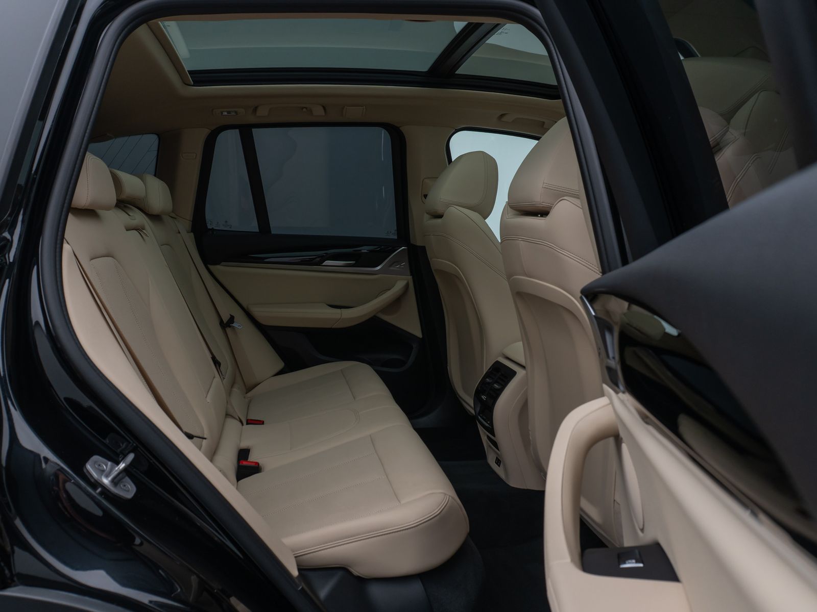 Fahrzeugabbildung BMW X3 xD20i Panorama Kamera DAB CockPit+ LED Sport