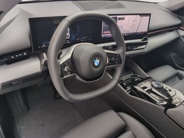 BMW 520 - 8