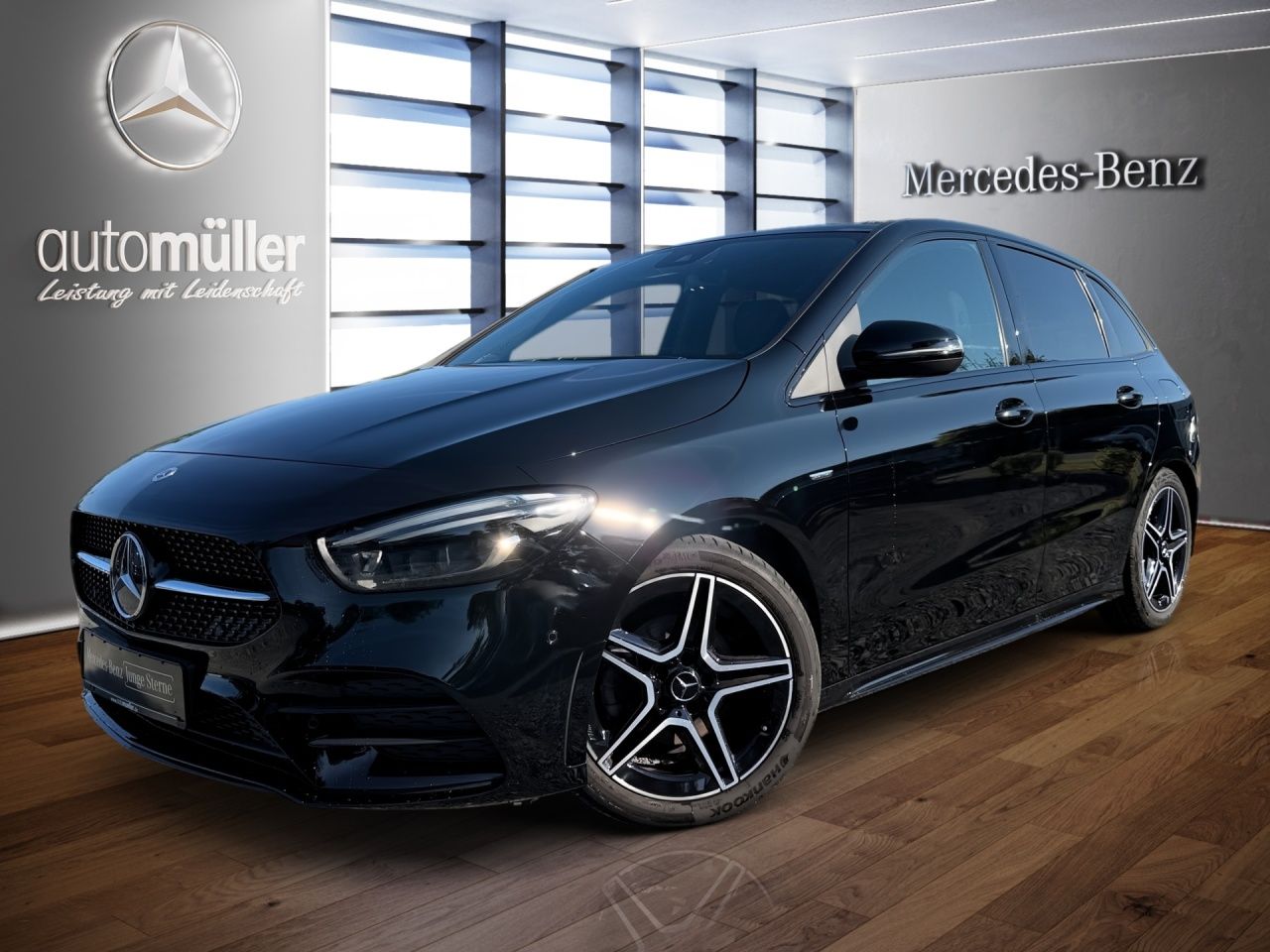 MERCEDES-BENZ B 180 AMG Pano Night Multibeam Kamera LaderPaket