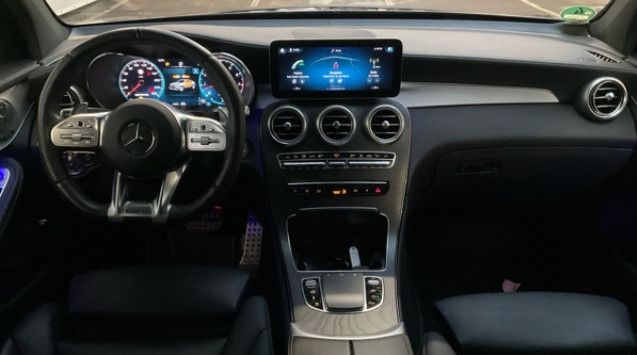 Fahrzeugabbildung Mercedes-Benz GLC 43 Coupe AMG 4Matic Pano s.AGA HuD ACC Burme