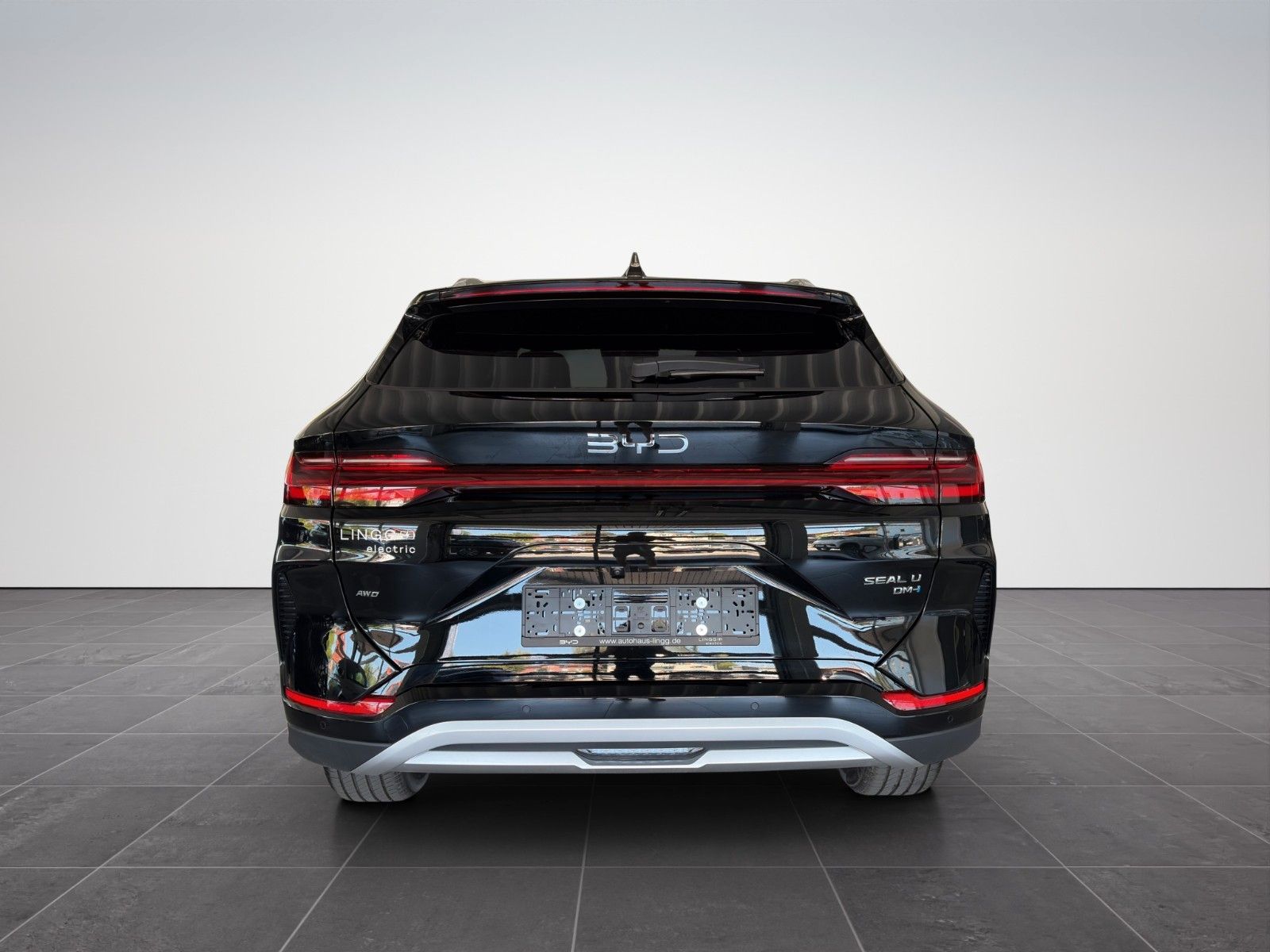 BYD SEAL U