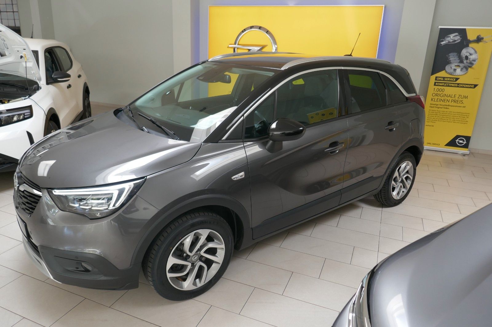 Fahrzeugabbildung Opel Crossland (X) "Innovation" / Automatik