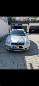 Toyota Avensis 2.0 - Toyota Avensis in Mannheim