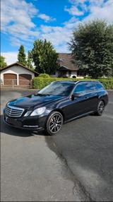 Mercedes-Benz E 200 T - 7 Sitzer - Mercedes-Benz E-Klasse: 7sitzer