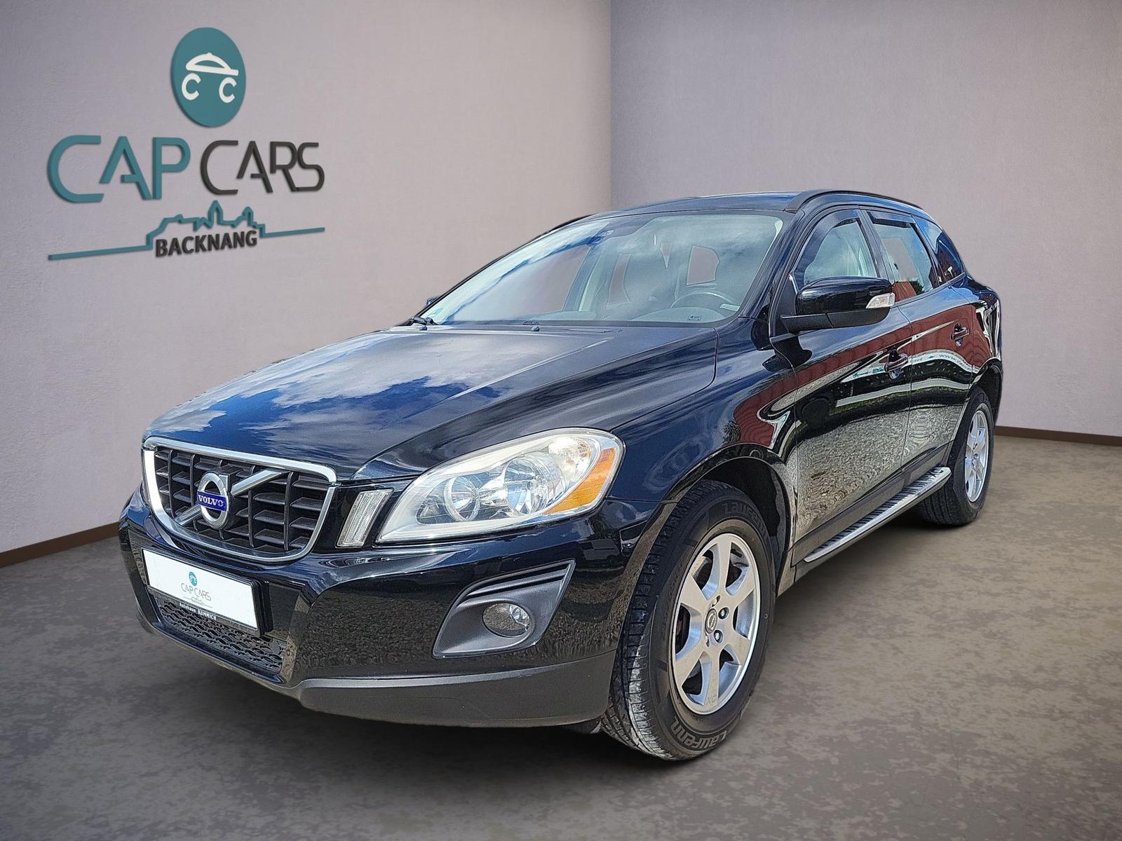Volvo XC60 2,4D FWD AUT*8xBereift*Navi