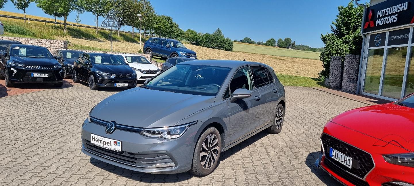 Volkswagen GOLF1.5 TSI Active,HUD,Standheiz. ALU LED NAVI