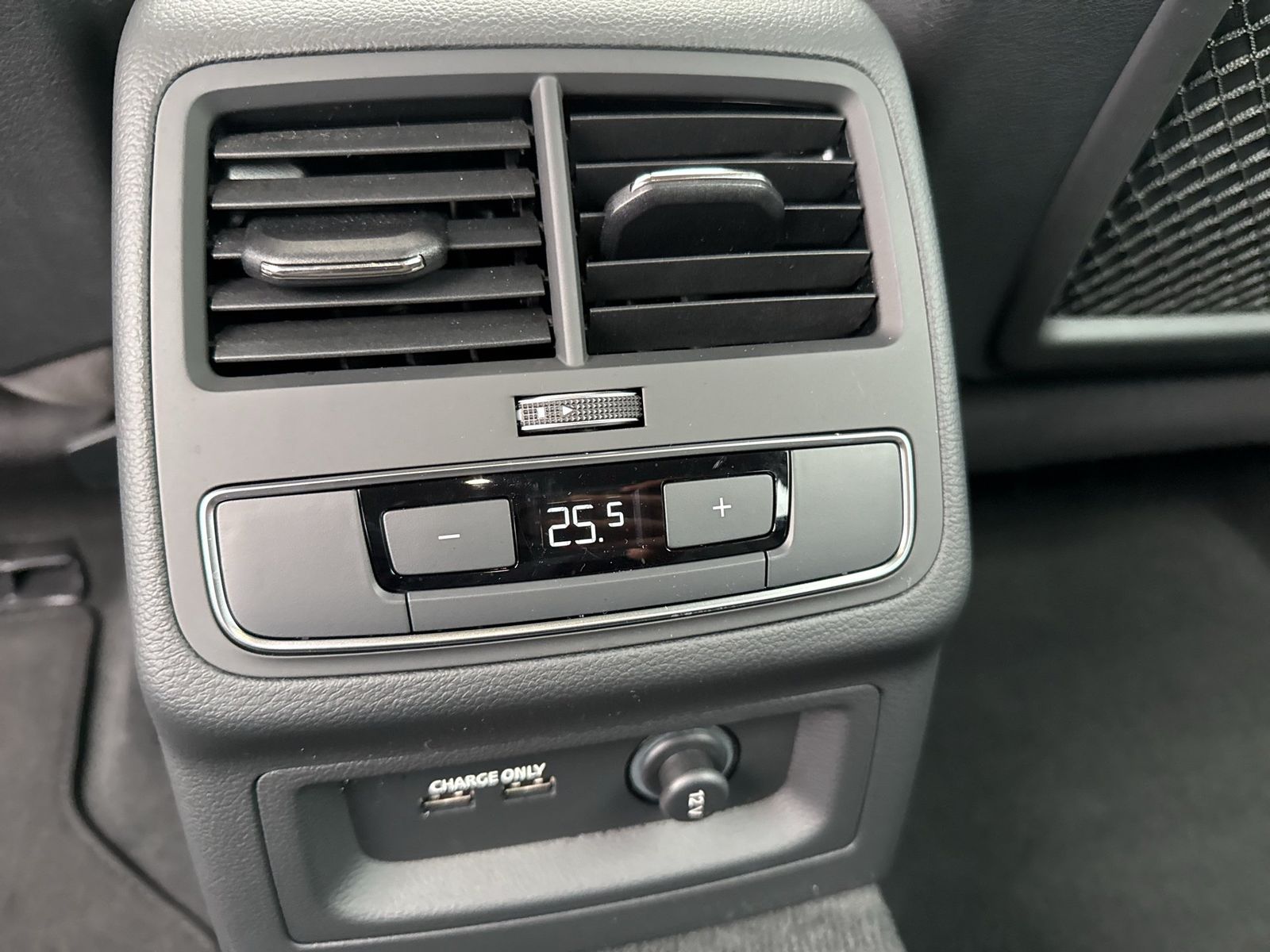 Audi A4 - Bild 15