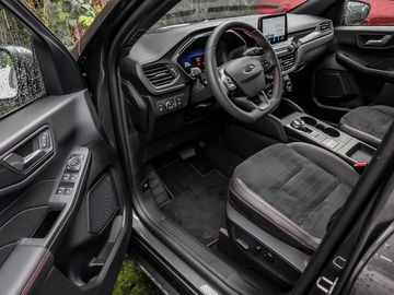 Ford Kuga 2.5 Plug-In Hybrid ST-Line X Pano. Kamera