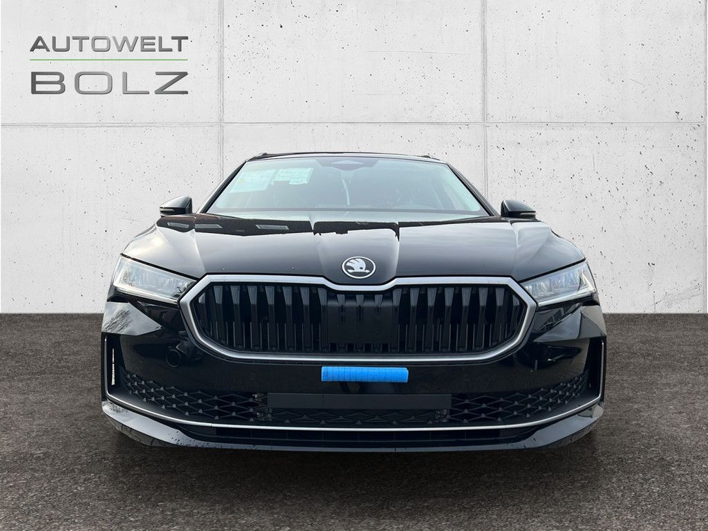 Skoda Superb - Bild 2