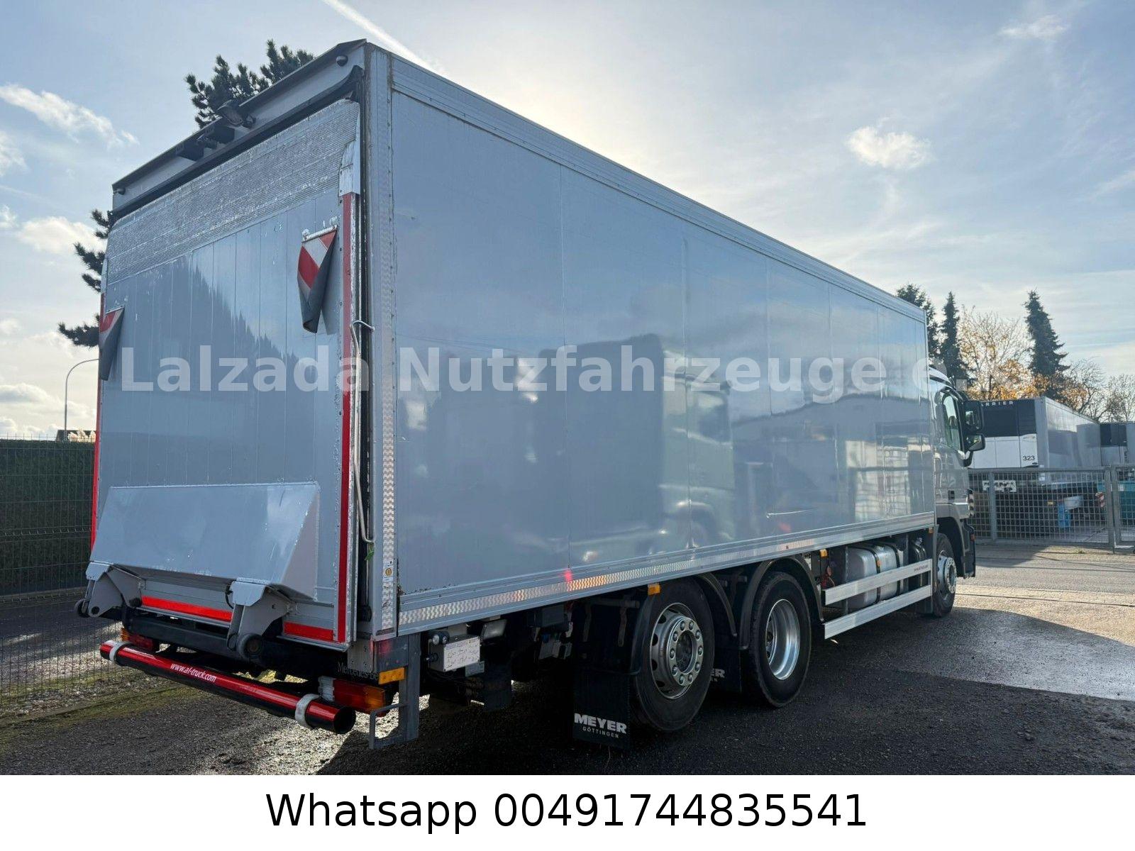 Mercedes-Benz Kühlkoffer Aufbau