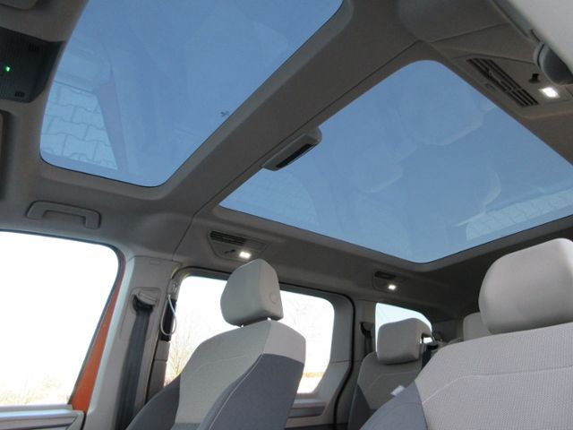 T7 Multivan 2.0 TDI DSG Life AHK/ST-HZ/PANORAMA/