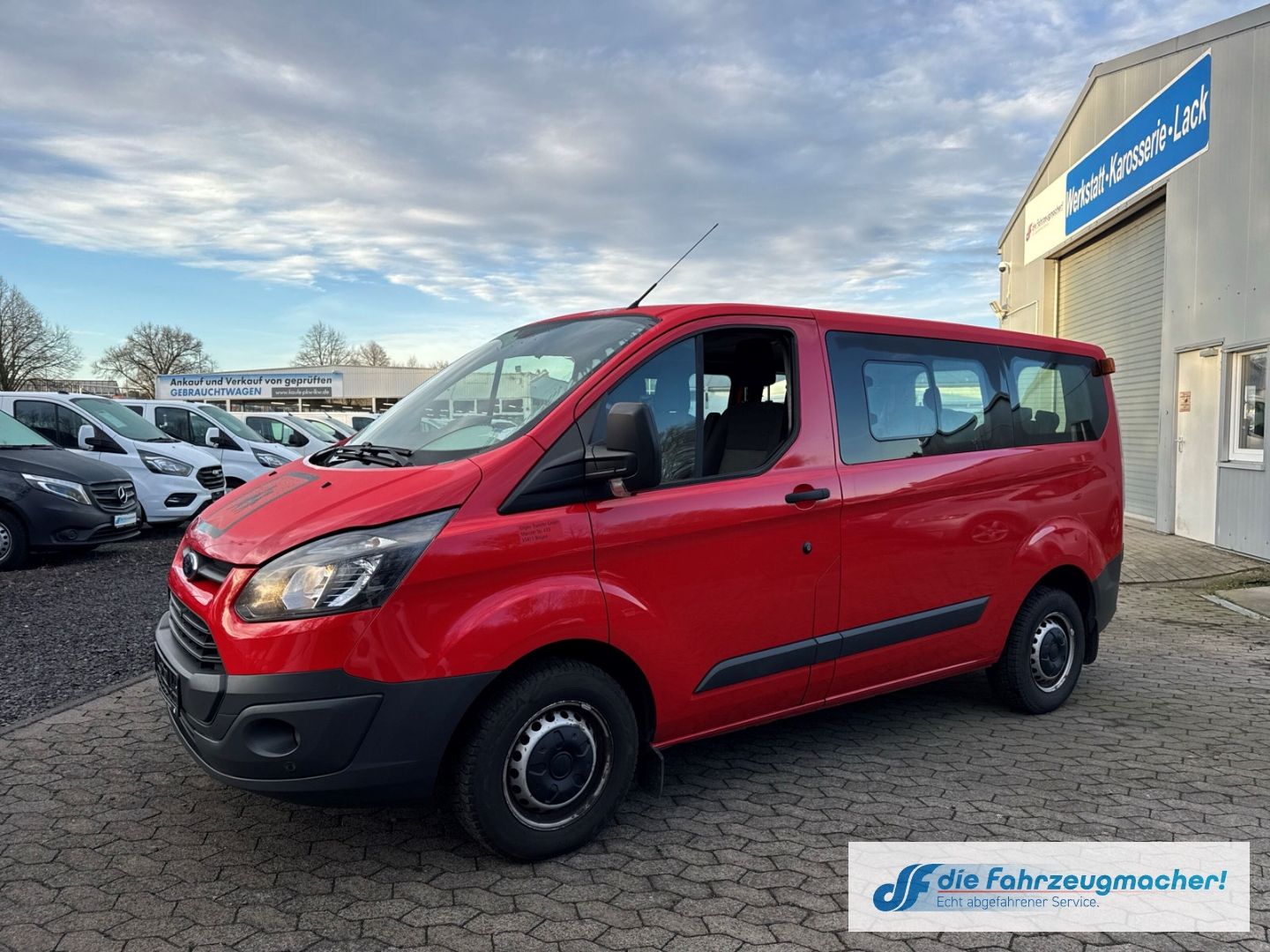 Fahrzeugabbildung Ford Transit Custom Tourneo 300 L1 *2087 *EXPORT