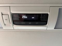 Fahrzeugabbildung Volkswagen T6.1 Multivan Comfortl. 2.0 TDI DSG -APP*AHK*3xK