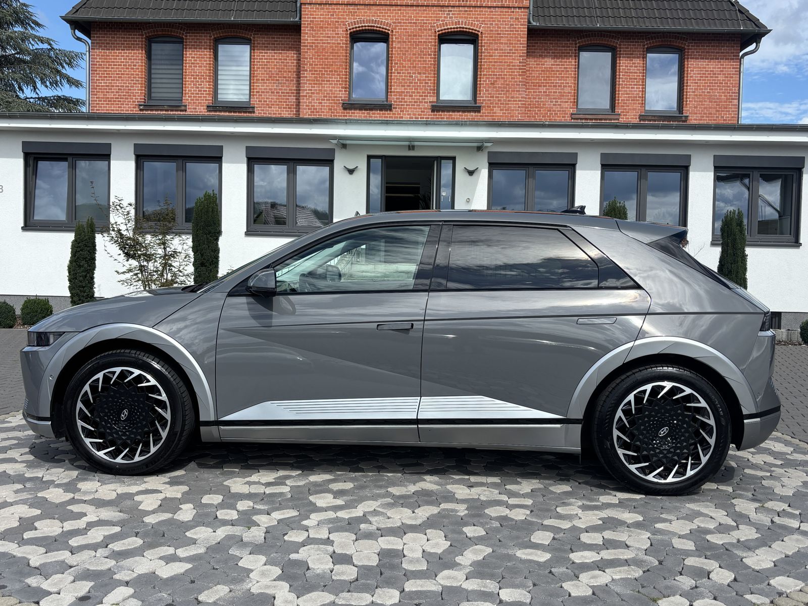 Hyundai Ioniq 5 Uniq 4WD PIXEL HUD SOLAR 360° RELAX AHK foto 5