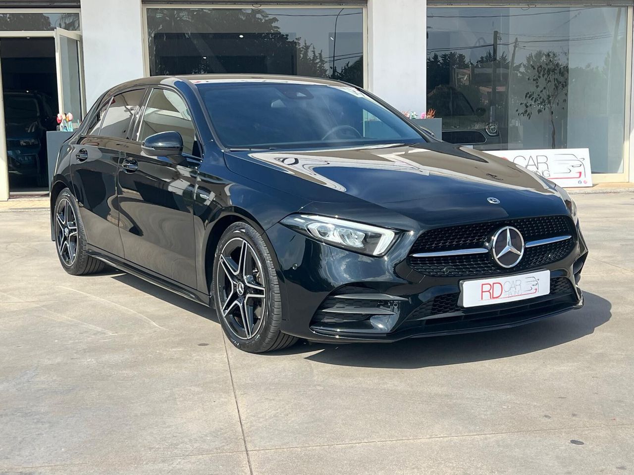 Mercedes-Benz Mercedes Classe A 200d Editon Premium AMG *IVA imagem 3
