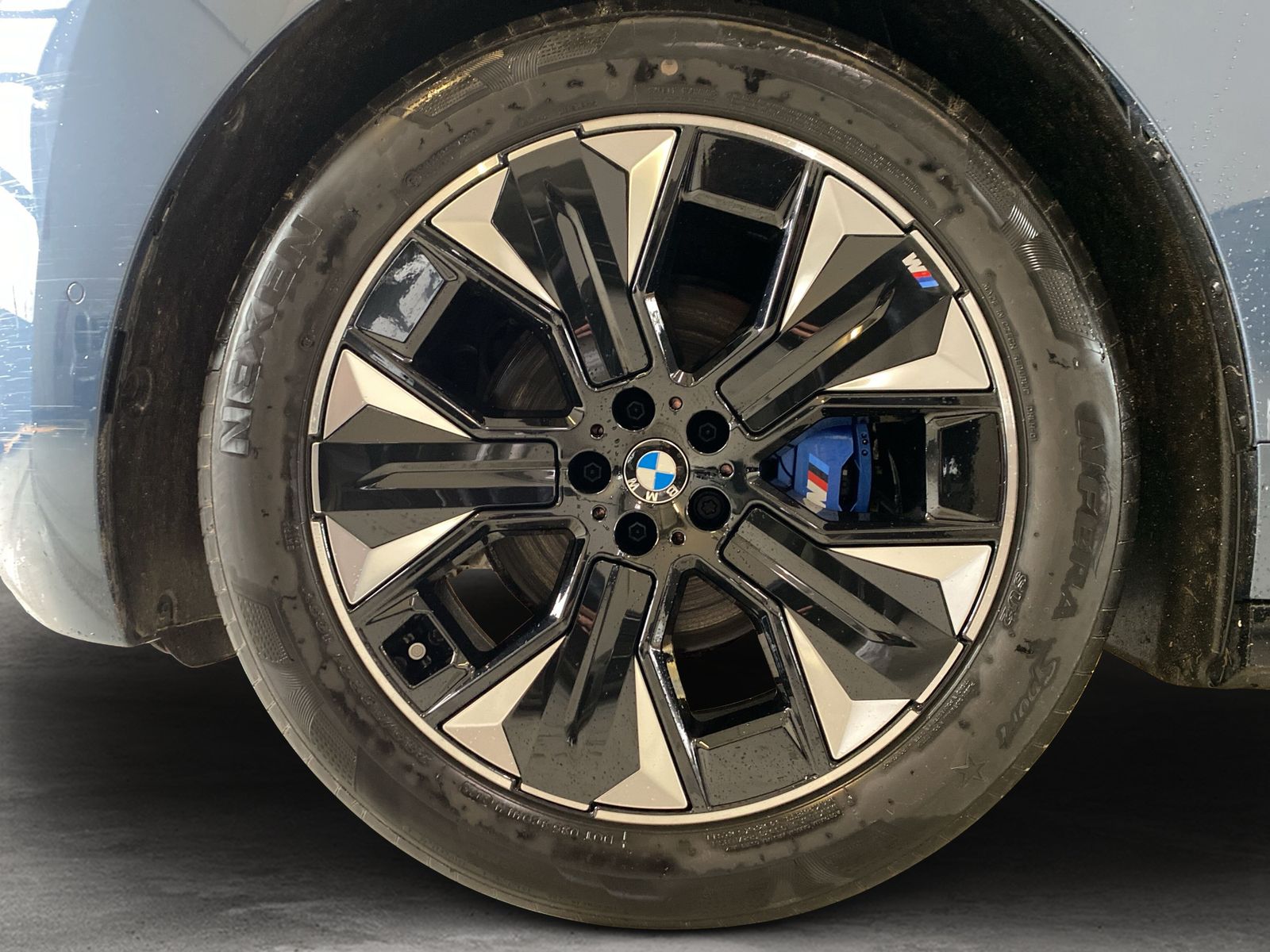 BMW iX - Bild 17