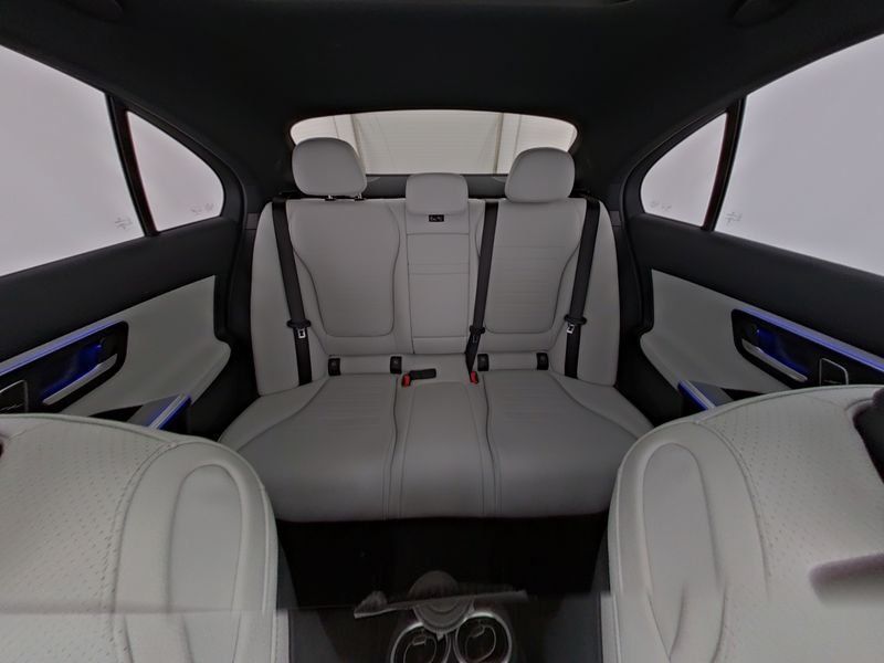 Fahrzeugabbildung Mercedes-Benz C 300 d AMG*Pano*Burmester*Distro*Sitzklima*360°