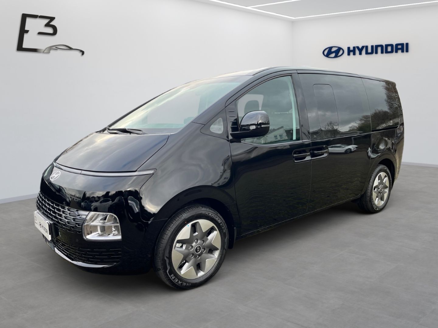 Hyundai STARIA Hybrid 1.6 Turbo 6-AT 2WD PRIME Park-Pake