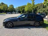 BMW 318i Touring Auto -