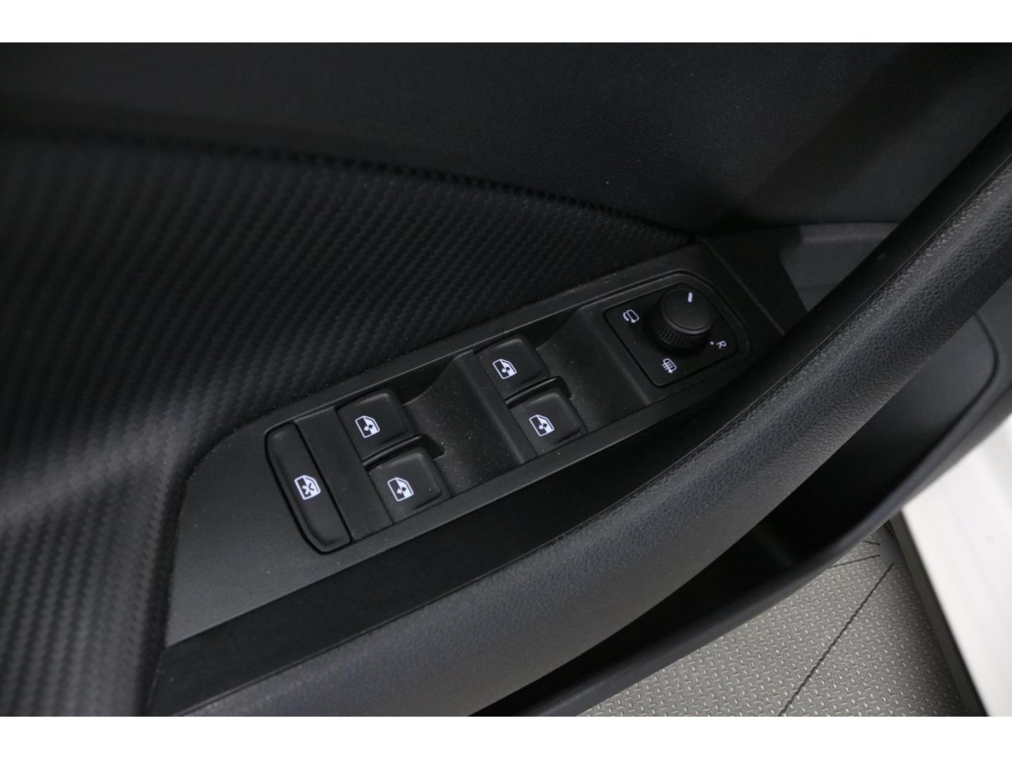 Fahrzeugabbildung SKODA Kamiq Monte Carlo Automatik Panoramadach