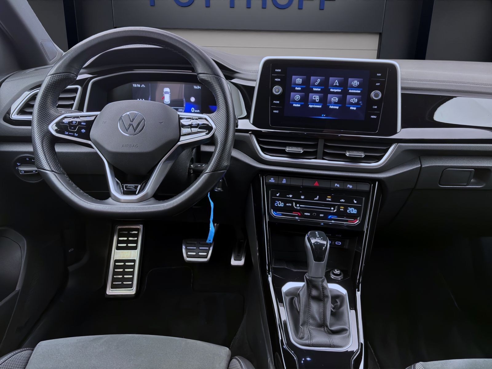Volkswagen T-Roc - Bild 14