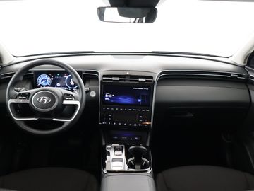 Hyundai TUCSON - 11