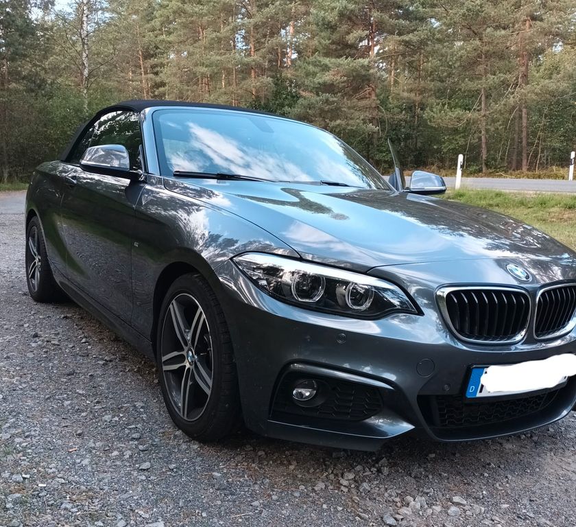 Image of BMW 218