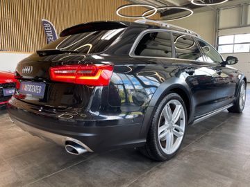 Audi A6 Allroad quattro 3.0 TDI *STHZ*ACC*AHK*LED*KAM