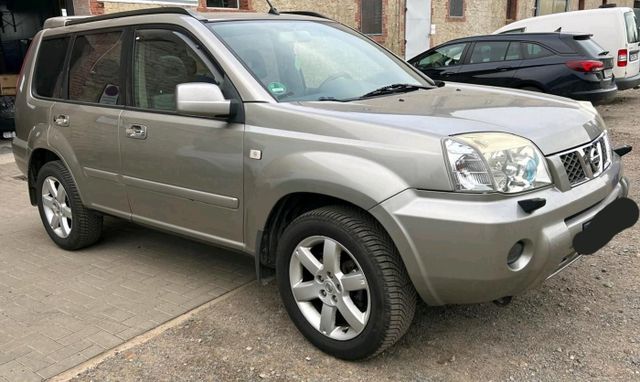 Nissan X-TRAIL Top Zustand