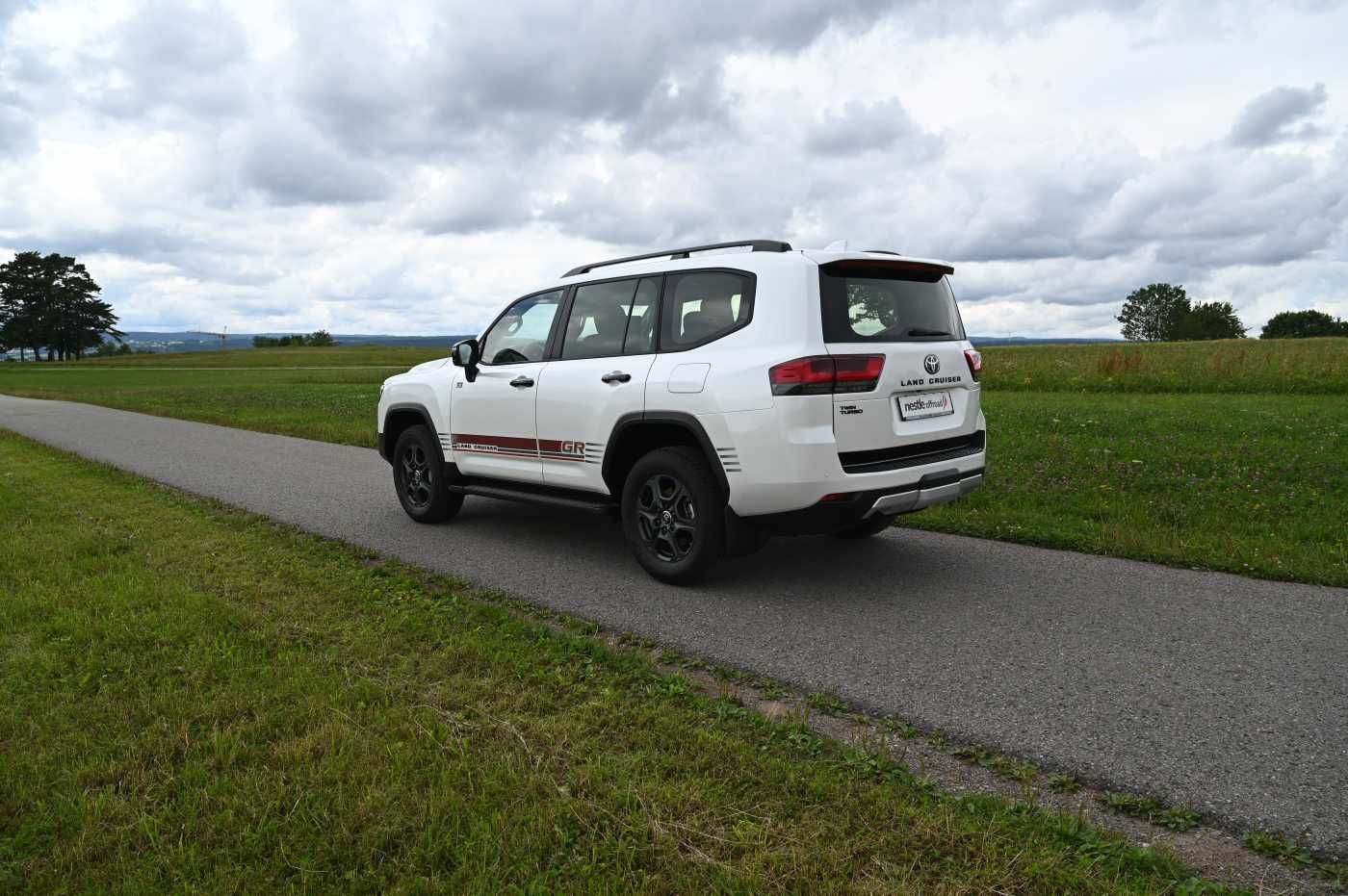 Toyota Land Cruiser 3.5 Twin Turbo GR-S NESTLE OFFROAD imagem 3