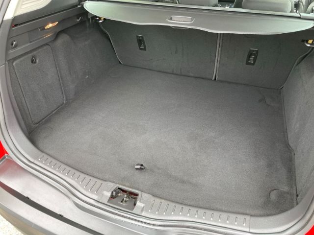 Fahrzeugabbildung Ford Focus 1.5 EcoBoost Xenon, Navi, Einparkhilfe, Kl