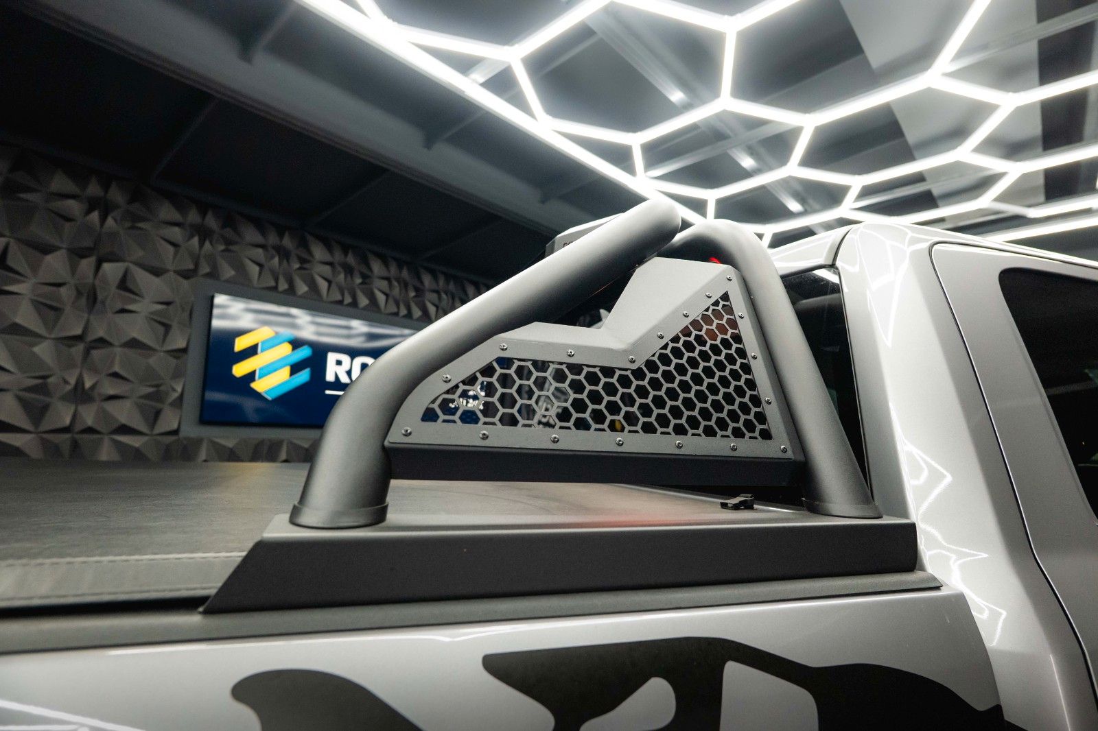 Fahrzeugabbildung Dodge RAM 5.7 V8 HEMI 4x4 OFFROAD Night-Paket *LED*AHK