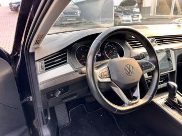 Volkswagen Passat Variant - 9