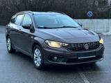 Fiat Tipo Lounge 1.6D / Sitzheizung - Fiat Tipo mit Anhängerkupplung