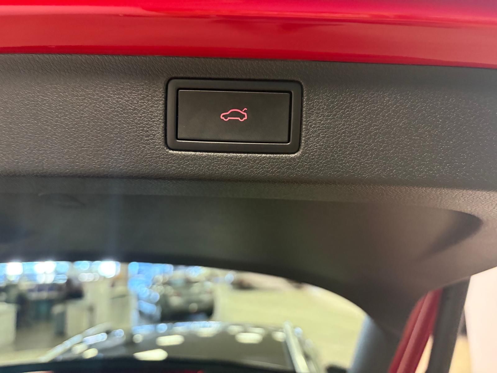 Fahrzeugabbildung SKODA Kamiq 1.0 TSI DSG First Edition+ACC+KAMER+MATRIX